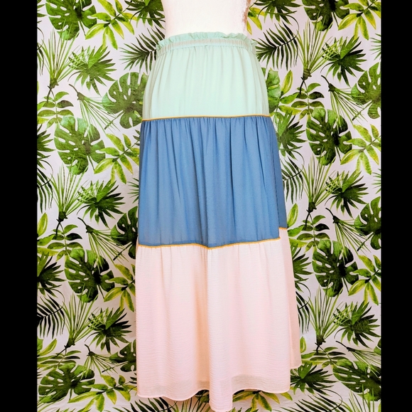 Loft Boho 3 Panelled Maxi Skirt (Size: X-Small) - Picture 6 of 11